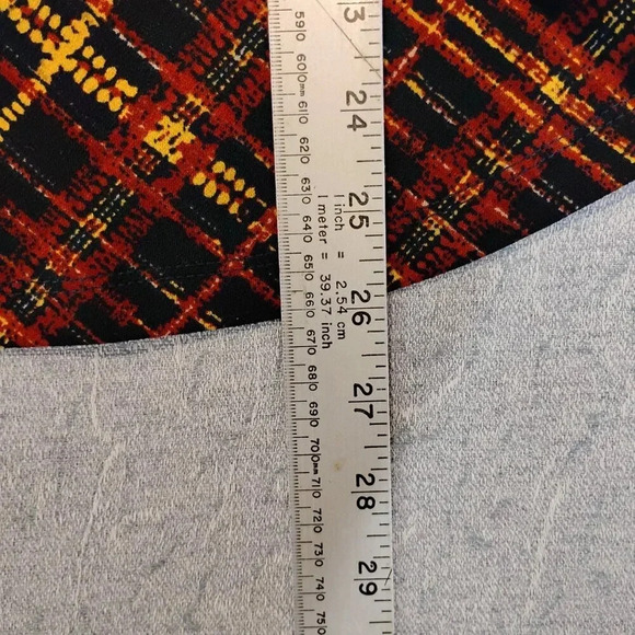 Cleo Petites Women's  Black & Gold Plaid Blouse Long Cut Out Sleeves Size Large - Picture 11 of 11